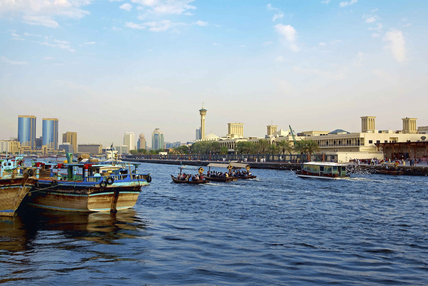 Dubai Discovery Yarım Gün Şehir Turu